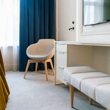 Park Hotel 4*