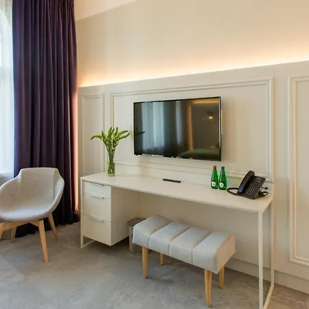 Hotell Park 4*