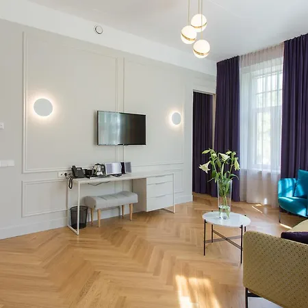 Hotell Park 4*